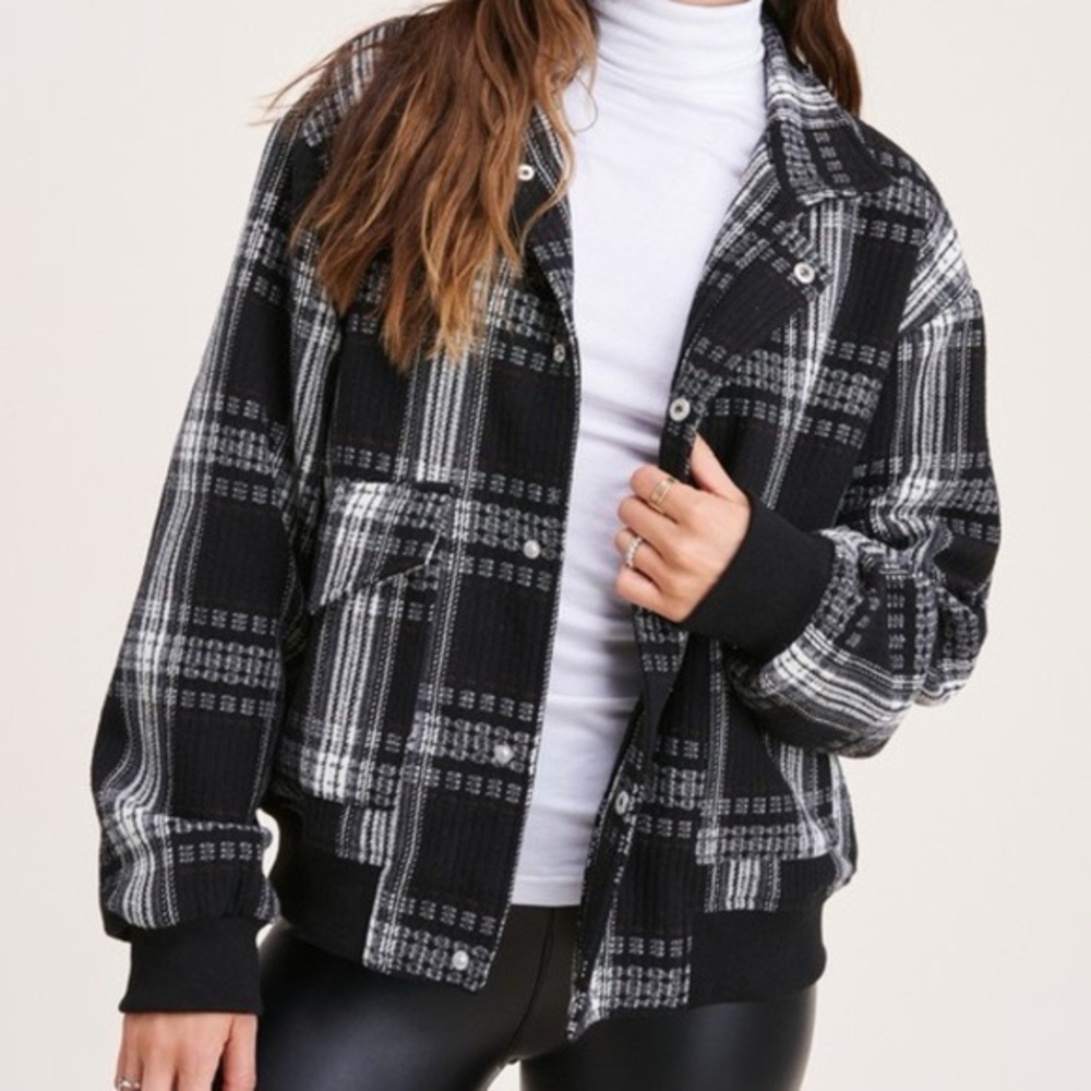 La Miel Black White Plaid Flannel Bomber Jacket Size Medium